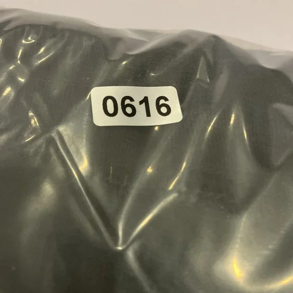 The North Face Womens Evolution Hi Lo Hoodie L Sweatshirt Black Gym Athletic NWT - Picture 12 of 12